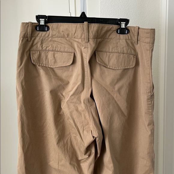 GAP baggy khaki drawstring button front chino - Picture 7 of 8
